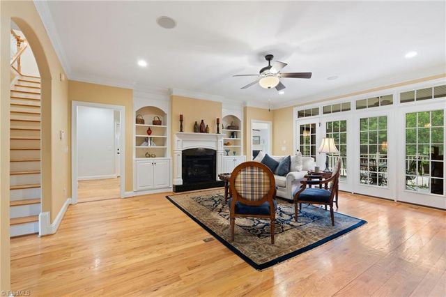 7572 Haw Meadows Drive, Kernersville, NC 27284