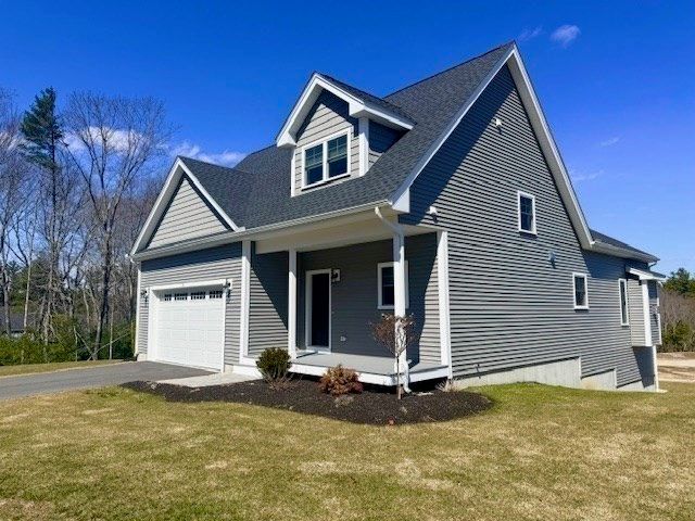 6 Chickadee Way 23, Upton, MA 01568