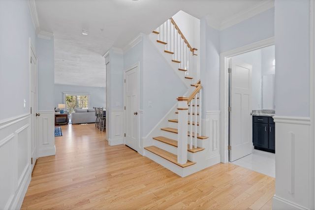 6 Chickadee Way 23, Upton, MA 01568