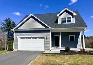 6 Chickadee Way 23, Upton, MA 01568