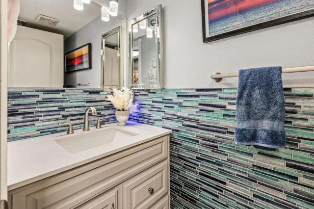 316 Ranchwood, Escondido, CA 92026