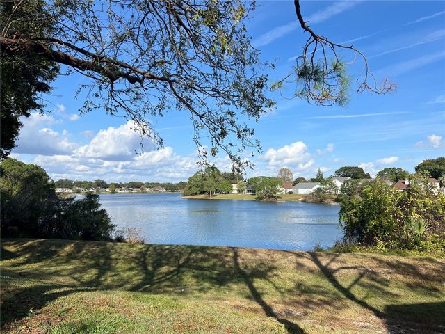 2569 GRASSY POINT DRIVE 101, Lake Mary, FL 32746