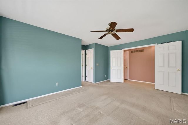 1329 Crooked Stick Drive, O'fallon, MO 63366
