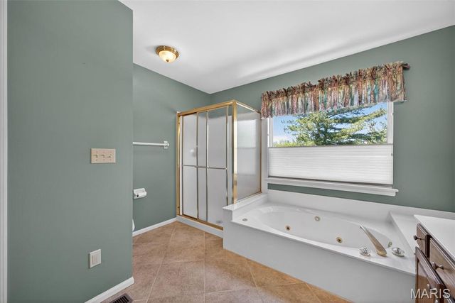 1329 Crooked Stick Drive, O'fallon, MO 63366