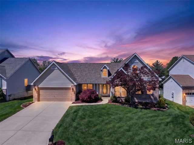 1329 Crooked Stick Drive, O'fallon, MO 63366