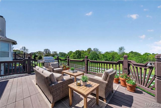 1329 Crooked Stick Drive, O'fallon, MO 63366