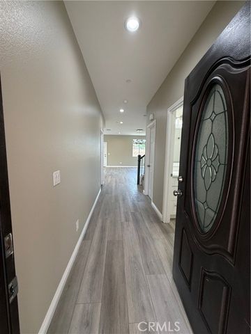 7398 N Maple, Fontana, CA 92336