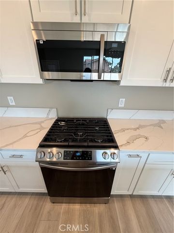 7398 N Maple, Fontana, CA 92336