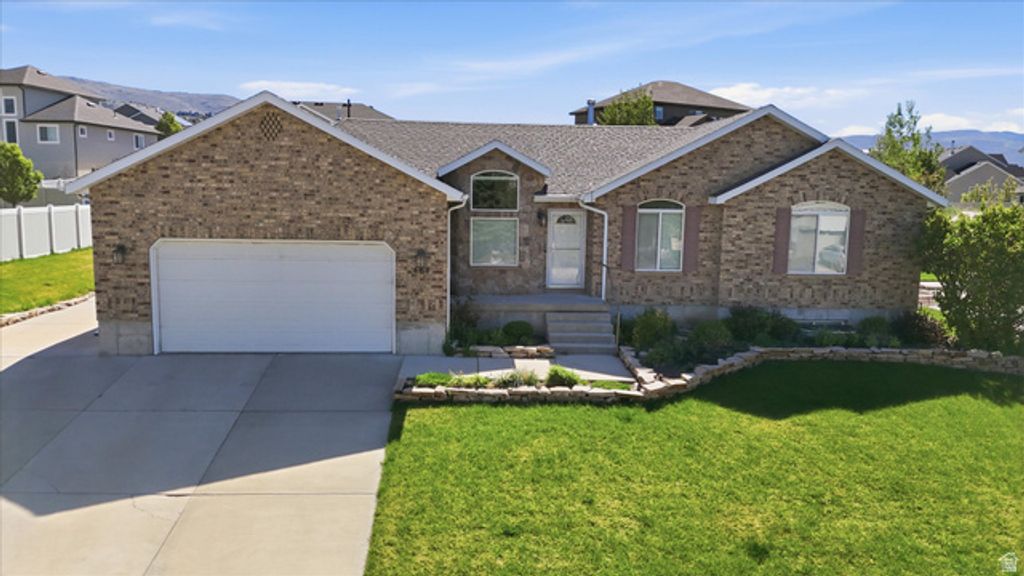 Image 1 of property listing at 464 N 1300 E, Heber City, UT 84032