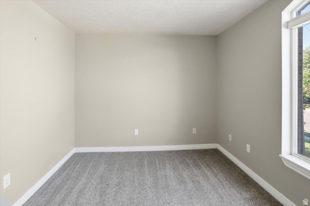 Image 18 of property listing at 464 N 1300 E, Heber City, UT 84032
