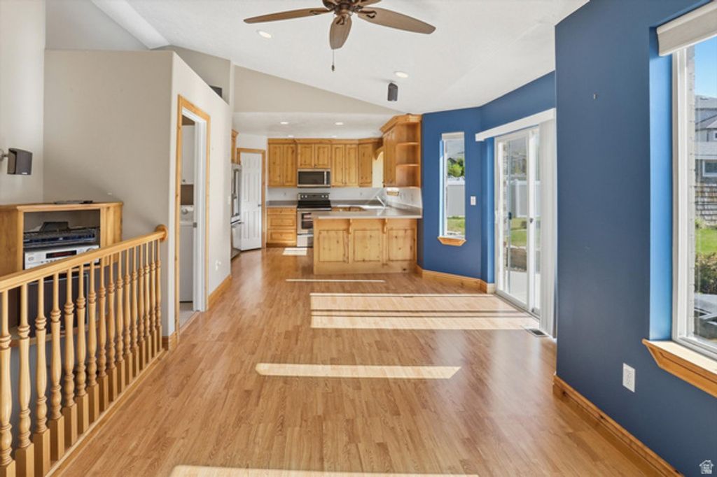 Image 7 of property listing at 464 N 1300 E, Heber City, UT 84032