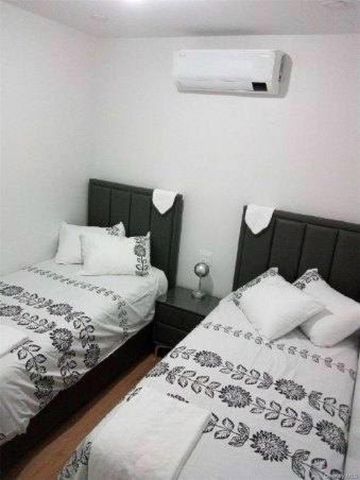 6 Amsterdam 304, Monroe, NY 10950
