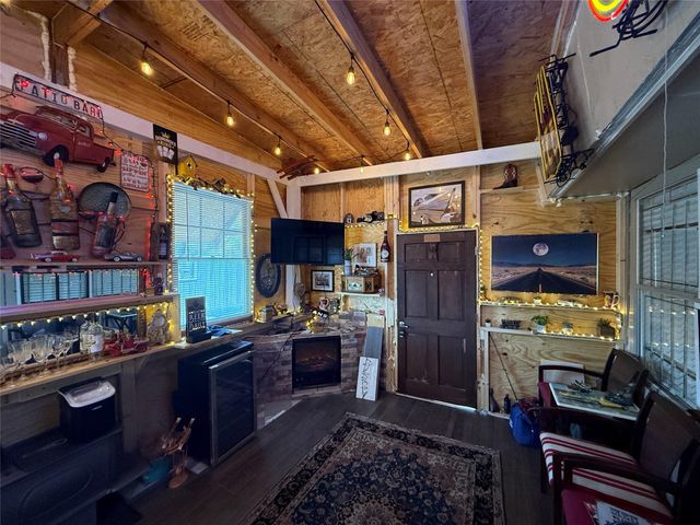 214 Maybrook Drive, Houston, TX 77015