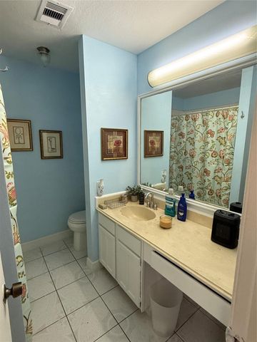 214 Maybrook Drive, Houston, TX 77015