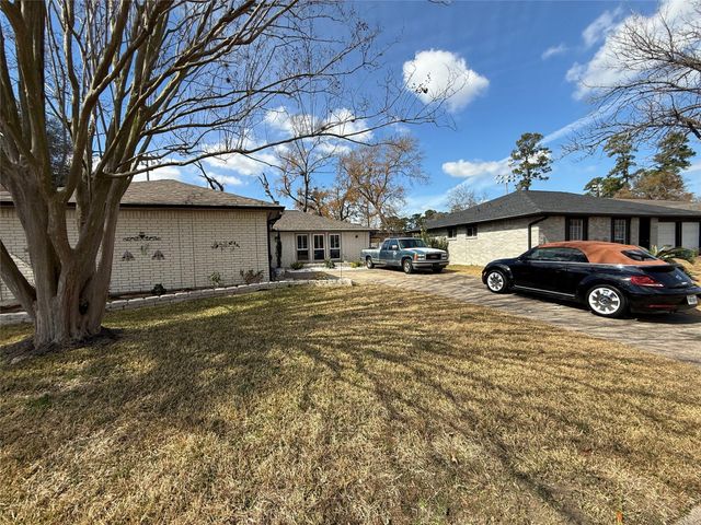 214 Maybrook Drive, Houston, TX 77015