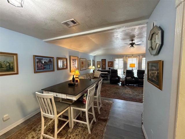 214 Maybrook Drive, Houston, TX 77015