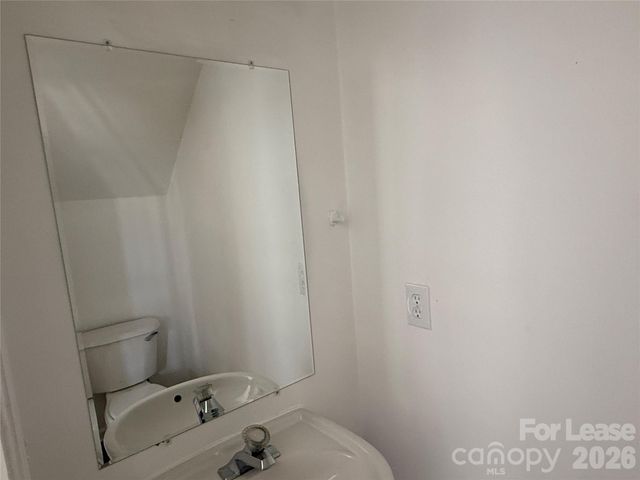 1318 Nadies Court, Charlotte, NC 28214