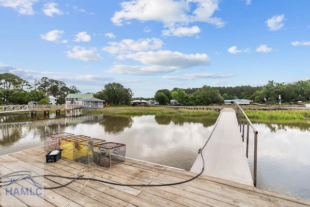 252 River Drive, Midway, GA 31320