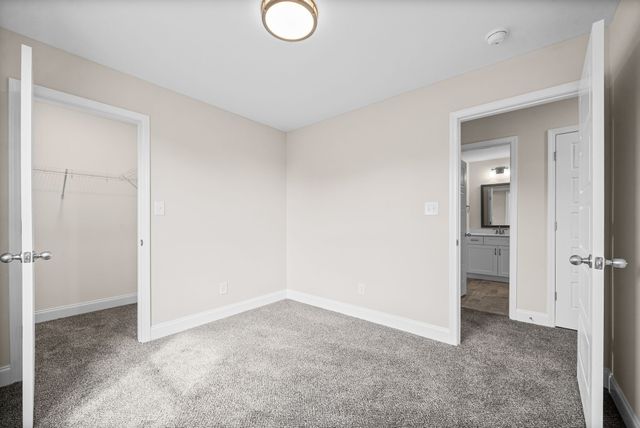 408 Park Glen Lane, Clarksville, TN 37042