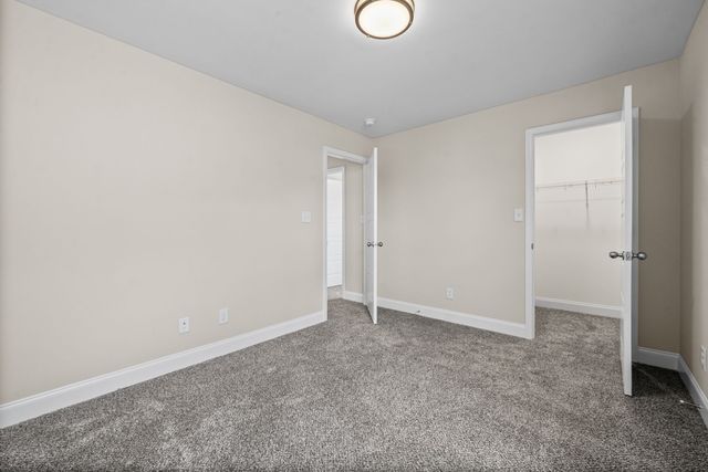 408 Park Glen Lane, Clarksville, TN 37042