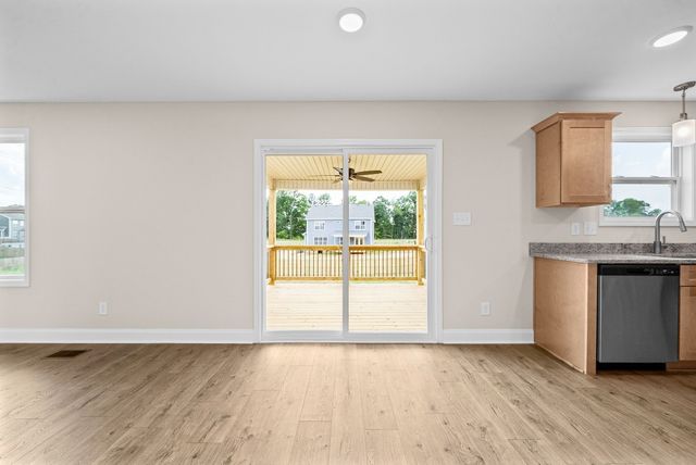 408 Park Glen Lane, Clarksville, TN 37042