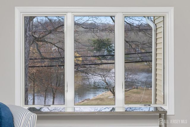 83 Mountain Boulevard, Somerset County, NJ 07069