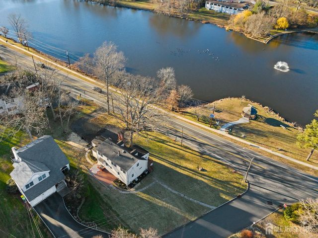 83 Mountain Boulevard, Somerset County, NJ 07069