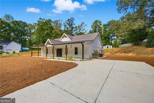 133 Sharon Court, Dallas, GA 30132