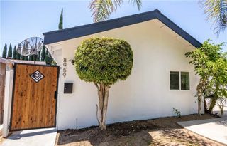 8961 Etiwanda Ave, Northridge, CA 91325