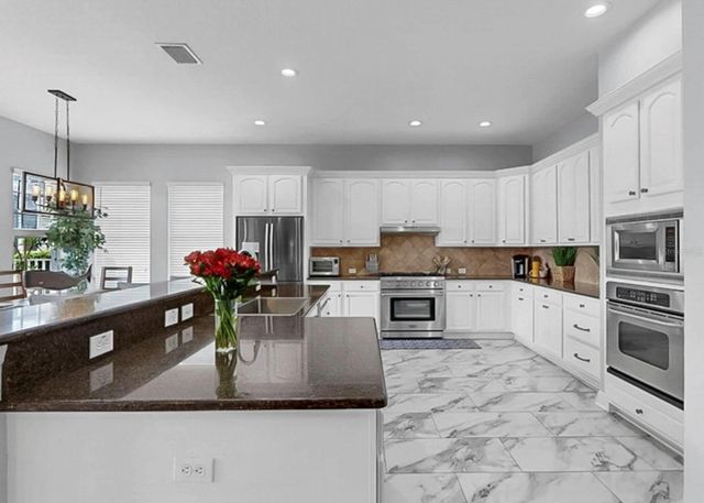 5715 SEA TROUT PLACE, Apollo Beach, FL 33572