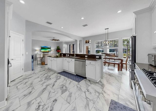 5715 SEA TROUT PLACE, Apollo Beach, FL 33572