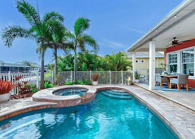 5715 SEA TROUT PLACE, Apollo Beach, FL 33572