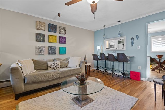 72 West Shore Road 104, Warwick, RI 02889