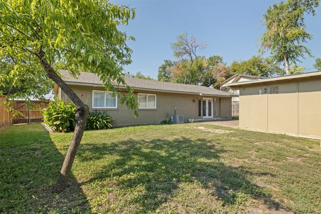 1003 Wake Drive, Richardson, TX 75081