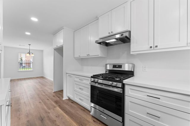 1507 N Durham Drive, Houston, TX 77008