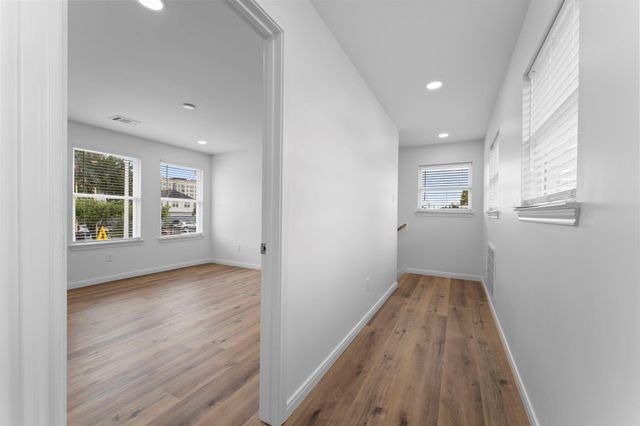 1507 N Durham Drive, Houston, TX 77008