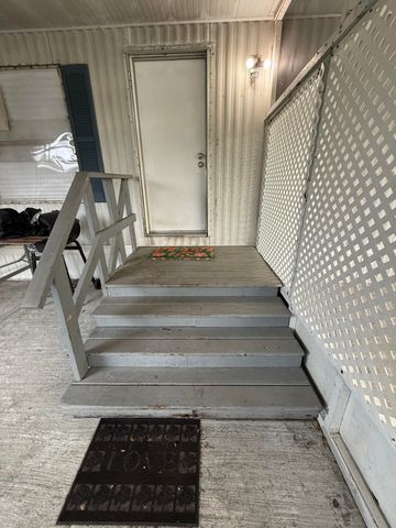 426 NE 31st Terrace, Okeechobee, FL 34974