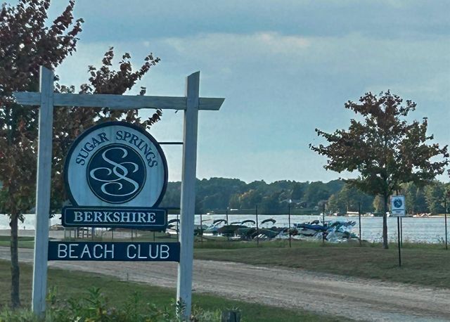 1907 Berkshire Drive, Gladwin, MI 48624