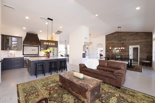 37096 S Canyon View Drive, Tucson, AZ 85739