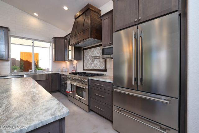 37096 S Canyon View Drive, Tucson, AZ 85739