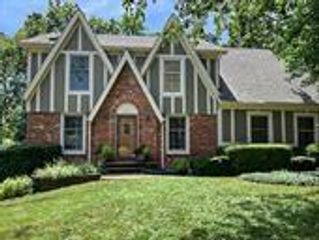14511 W 69th Street, Shawnee, KS 66216