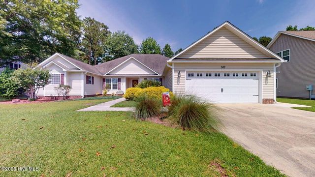 307 Iverleigh Lane, Jacksonville, NC 28540