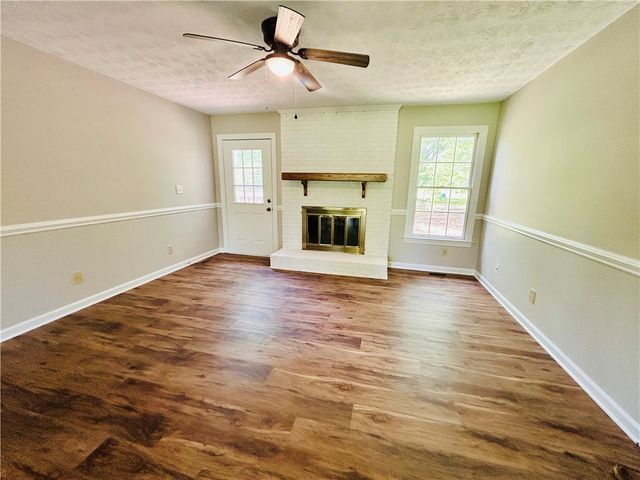 10628 Augusta Road, Belton, SC 29627