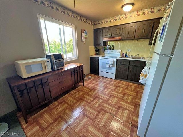 4060 Tudor Avenue, Brunswick, OH 44212