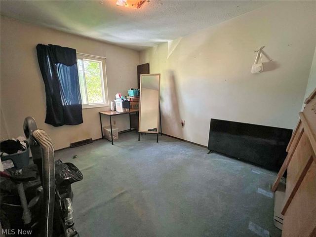 4060 Tudor Avenue, Brunswick, OH 44212