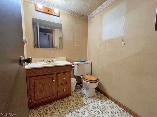 4060 Tudor Avenue, Brunswick, OH 44212