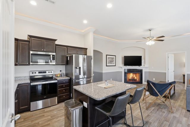 1201 Wanley Way, Boiling Springs, SC 29316