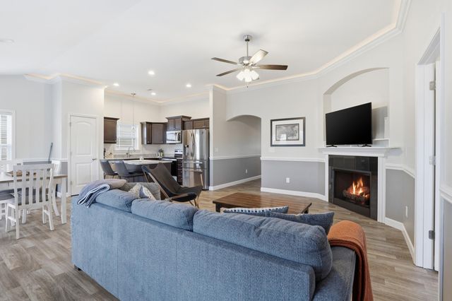 1201 Wanley Way, Boiling Springs, SC 29316