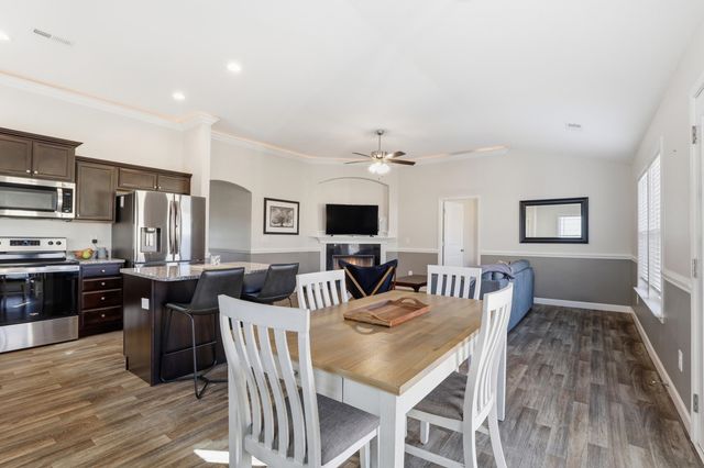 1201 Wanley Way, Boiling Springs, SC 29316