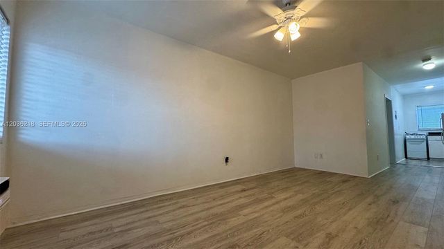 7717 Byron Avenue 12, Miami Beach, FL 33141